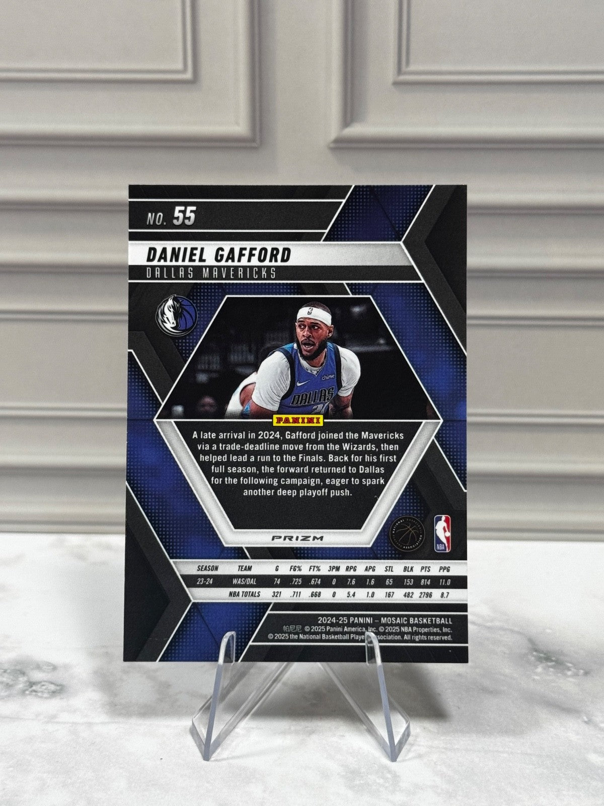 2024-25 Panini Mosaic - Daniel Gafford #103 Reactive Yellow Mosaic Prizm #55