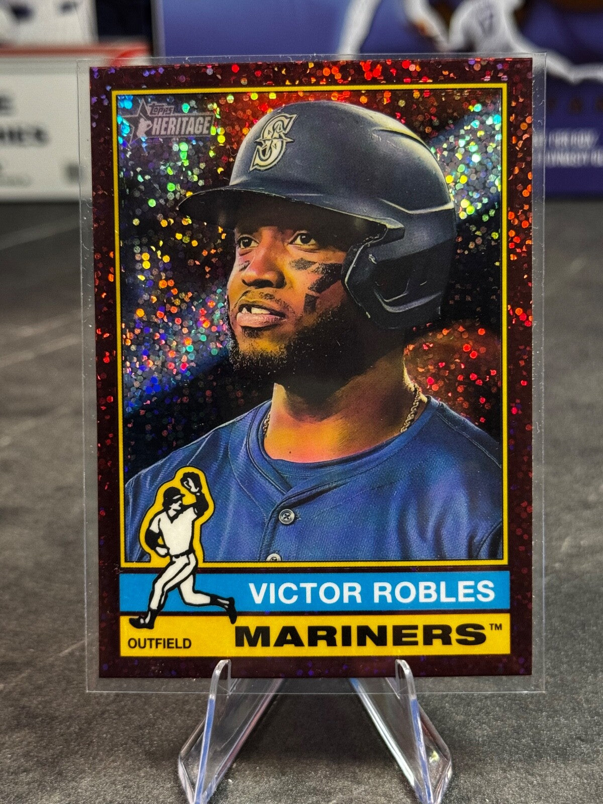 2025 Topps Heritage - Victor Robles Burgundy Sparkle#268