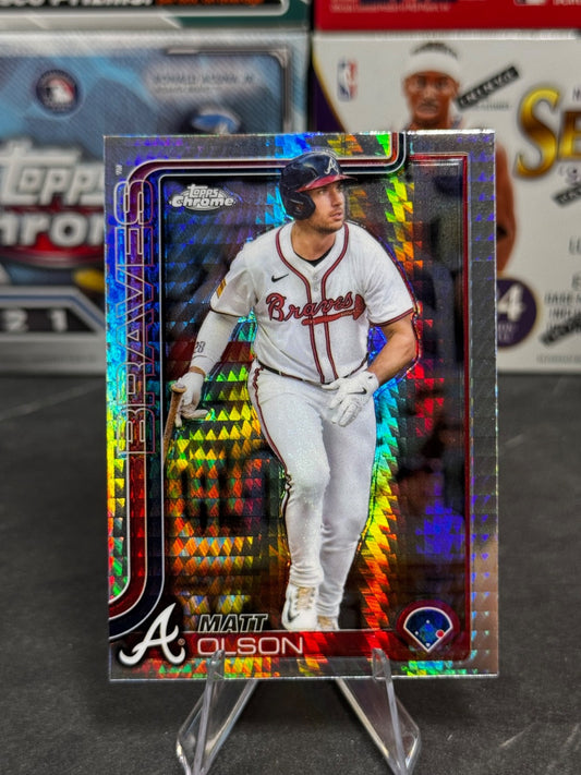 2025 Topps Chrome - #193 Matt Olson Prism Refractor