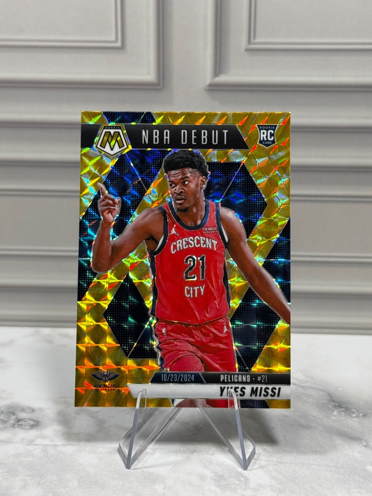 2024-25 Panini Mosaic - NBA Debut Yves Missi #255 Reactive Yellow Prizm (RC)
