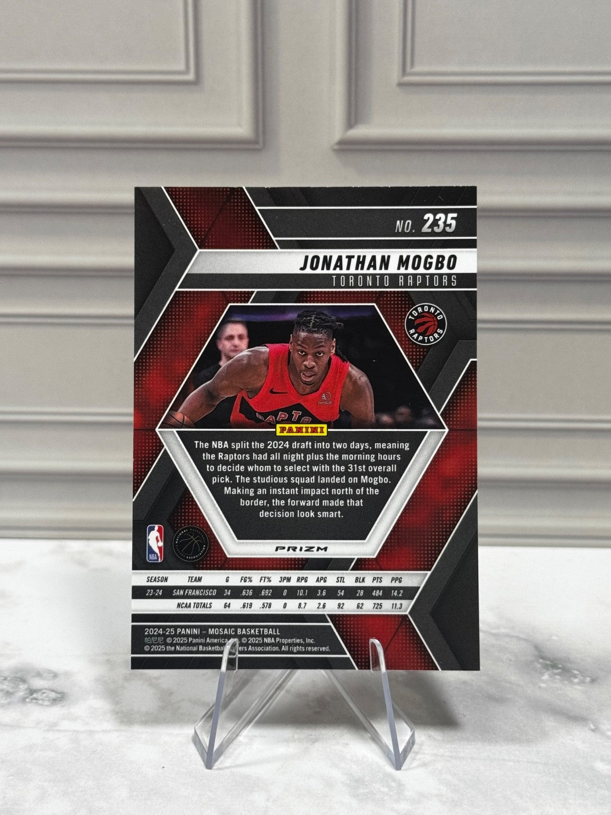 2024-25 Panini Mosaic - Rookies Jonathan Mogbo #235 Reactive Yellow Mosaic (RC)