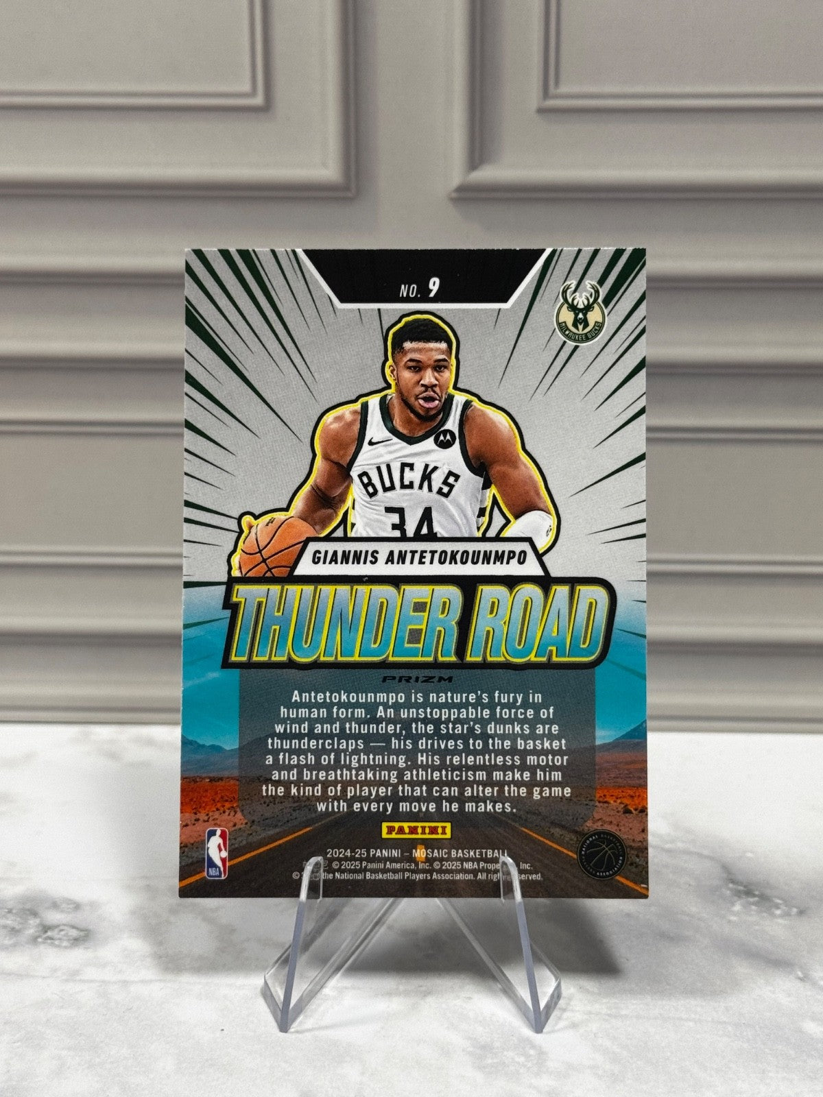 2024-25 Panini Mosaic - Thunder Road Giannis Antetokounmpo #9 Mosaic Prizm