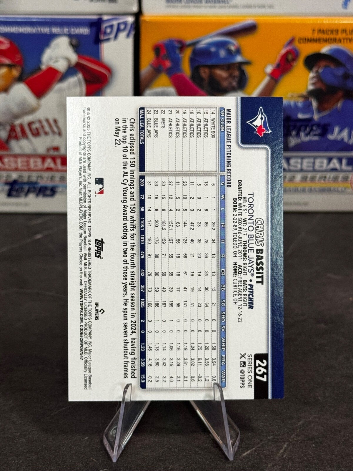 2025 Topps Series 1 - Chris Bassitt #267 Confetti Sparkle