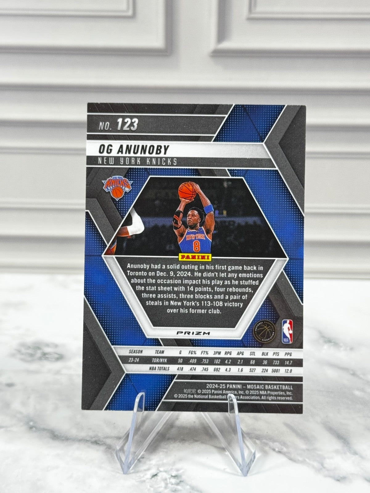 2024-25 Panini Mosaic - OG Anunoby #123 Reactive Yellow Mosaic Prizm