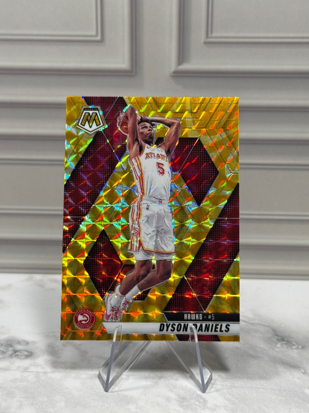 2024-25 Panini Mosaic - Dyson Daniels #139 Reactive Yellow Prizm