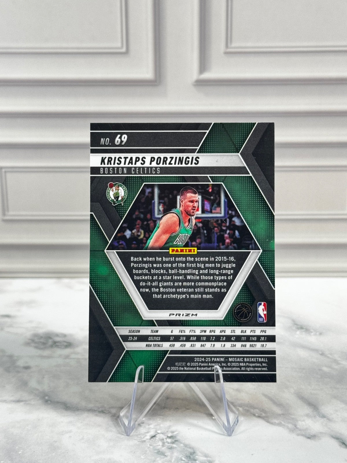 2024-25 Panini Mosaic - Kristaps Porzingis #69 Yellow Mosaic Prizm