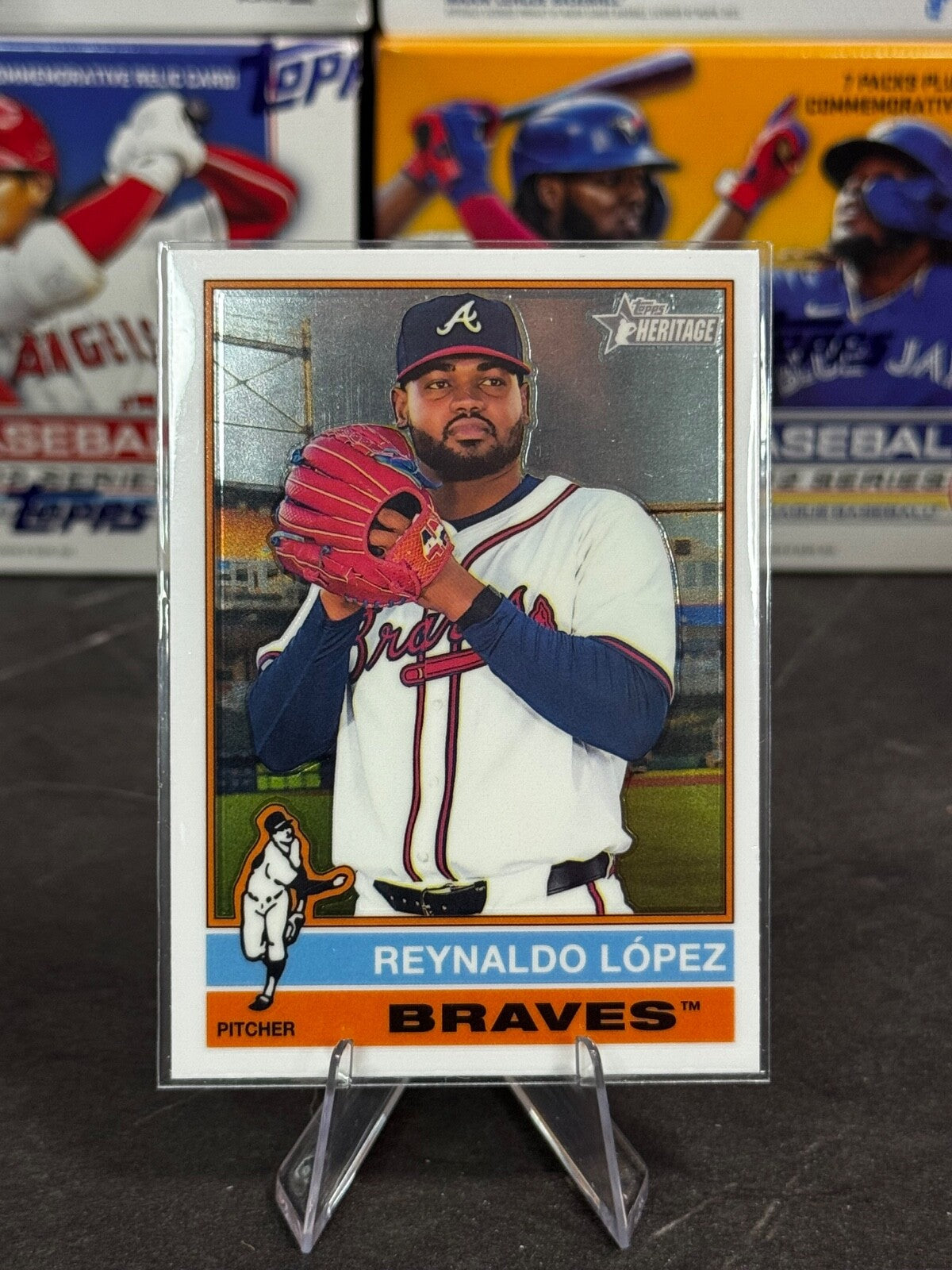 2025 Topps Heritage - Reynaldo Lopez #19 Chrome