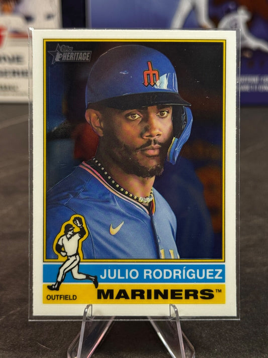 2025 Topps Heritage - Julio Rodriguez Chrome #369