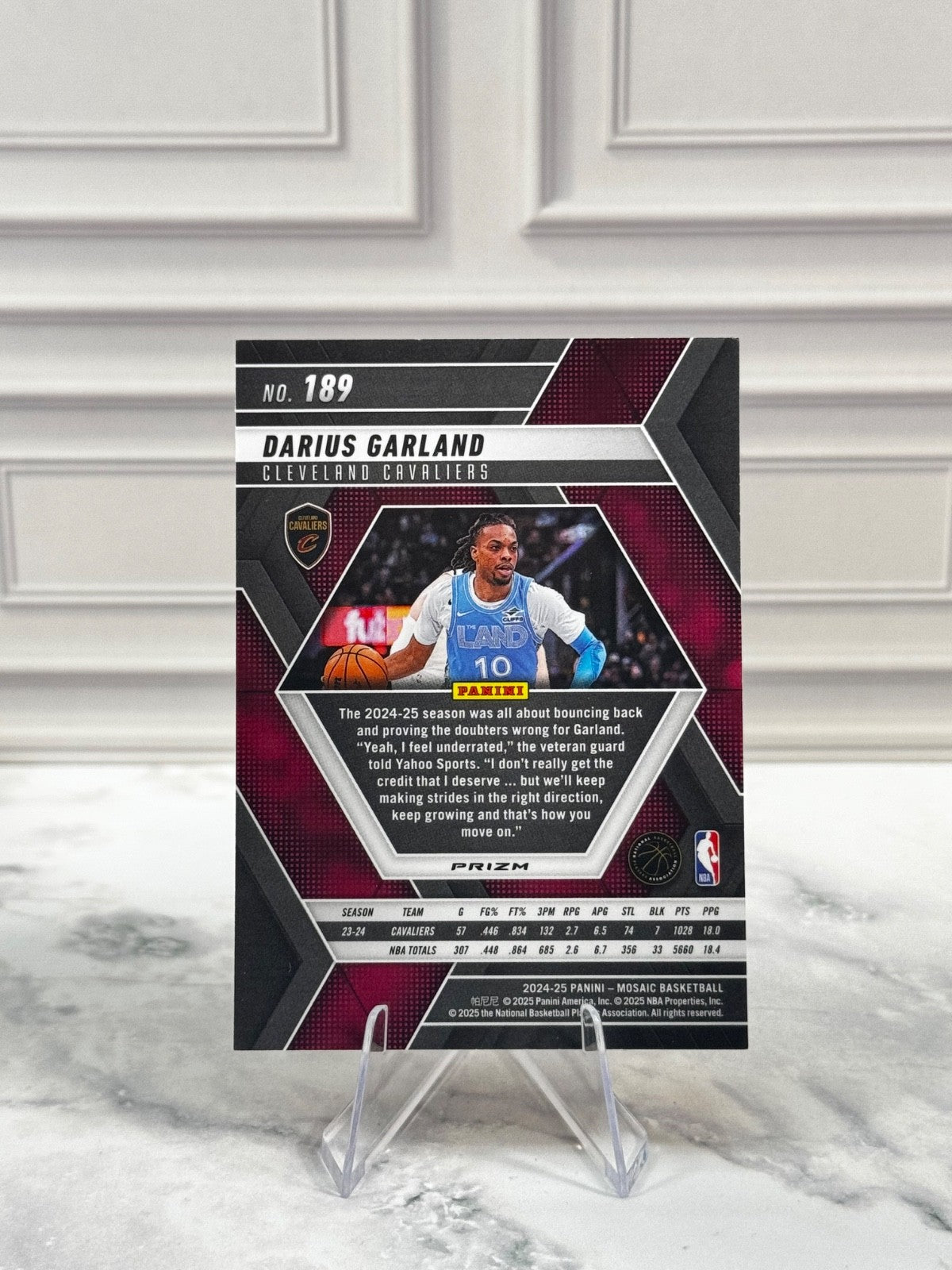 2024-25 Panini Mosaic - Darius Garland #189 Yellow Reactive Prizm