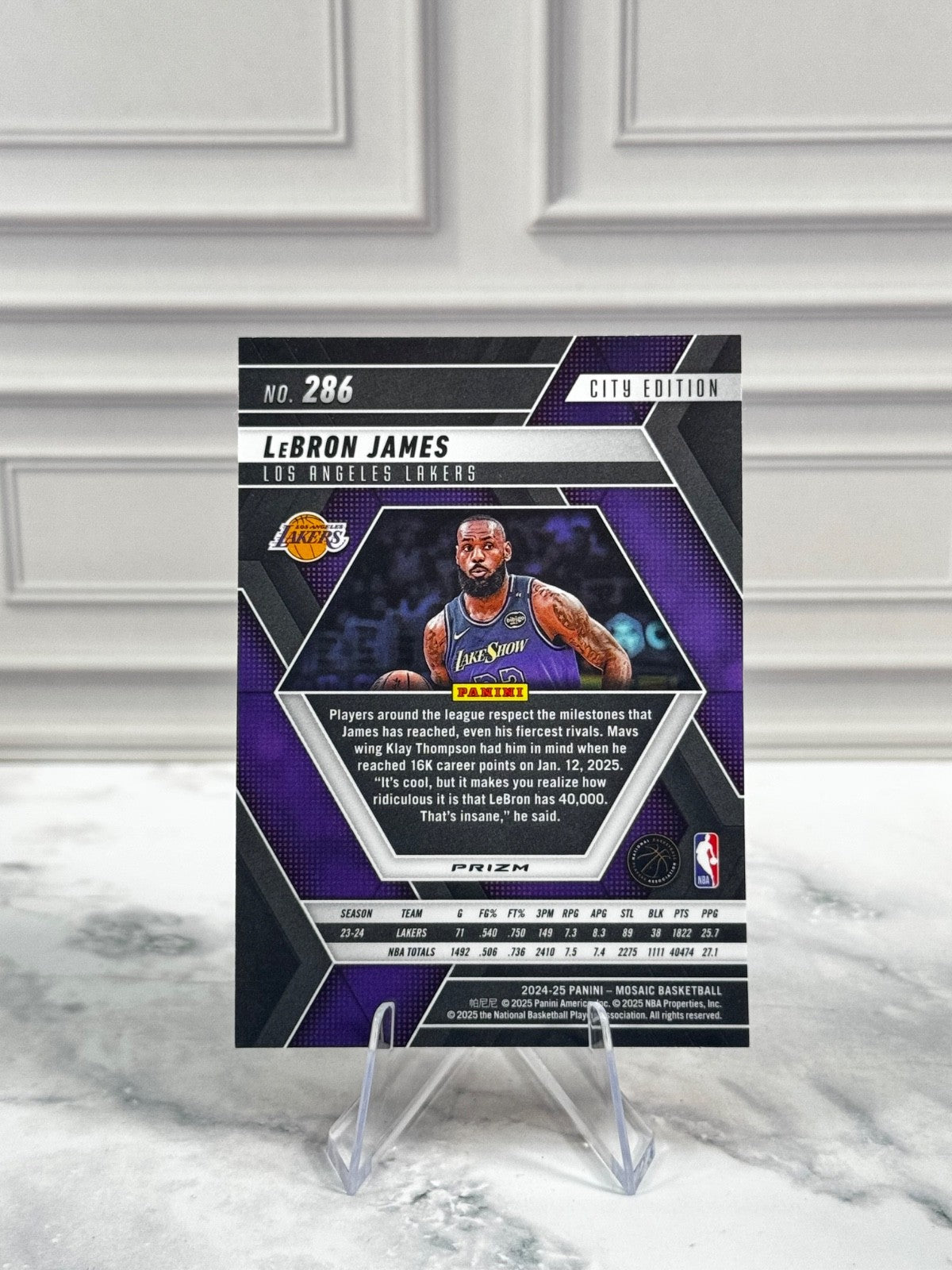 2024-25 Panini Mosaic - City Edition LeBron James #286 Reactive Yellow Prizm