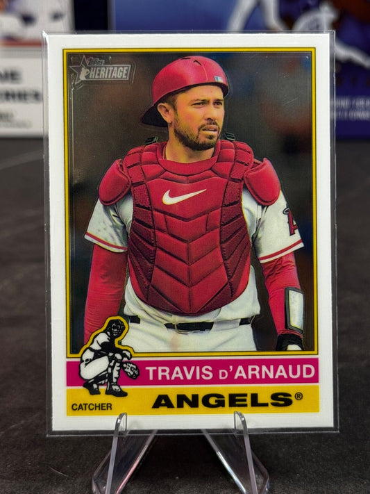 2023 Topps Heritage - Travis Darnaud Chrome #458