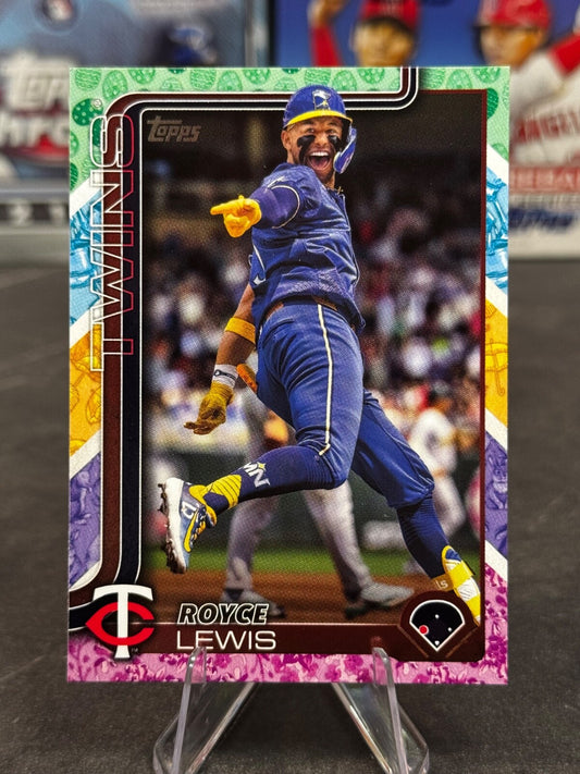 2025 Topps Series 1 - Royce Lewis #59 Easter Egg Pastel