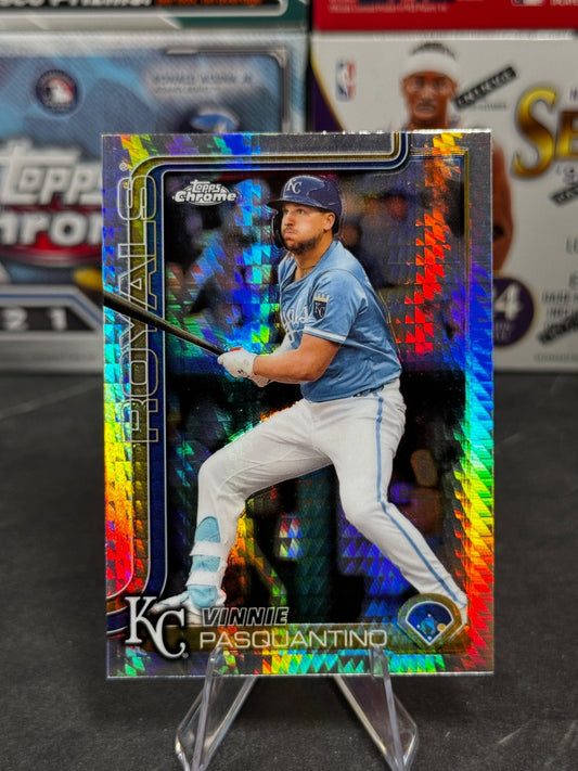 2025 Topps Chrome - #165 Vinnie Pasquantino Prism Refractor