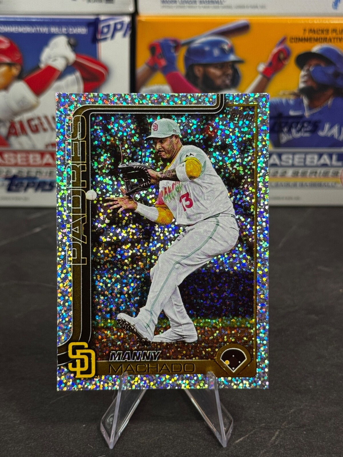 2025 Topps Series 1 - Manny Machado #215 Confetti Sparkle