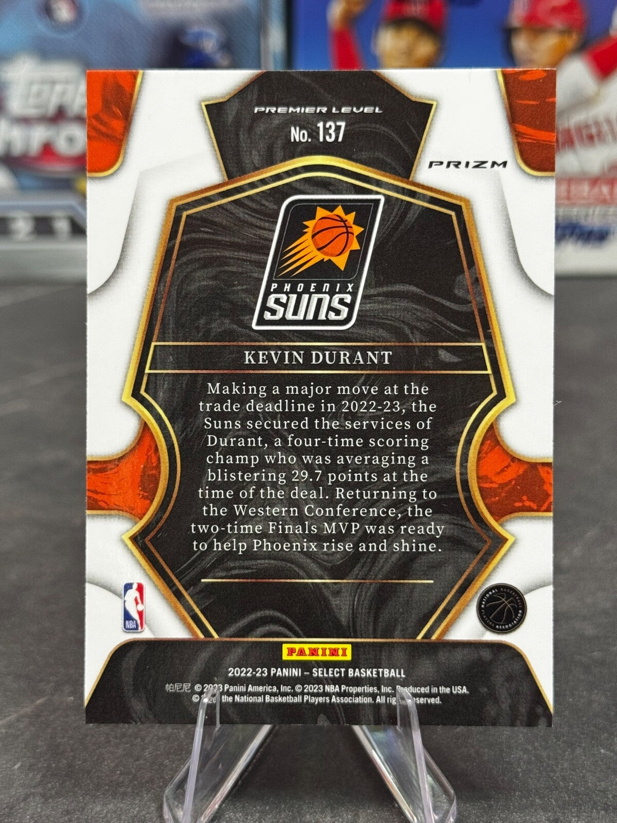 2022-23 Panini Select - Premier Level Kevin Durant #137 Red Cracked Ice Prizm
