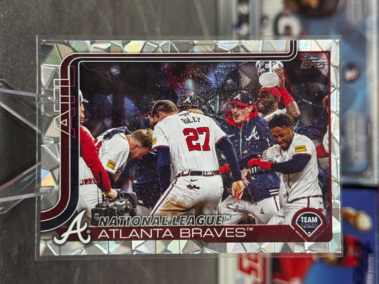 2025 Topps Series 1 - NL Atlanta Braves #110 Diamante Foil
