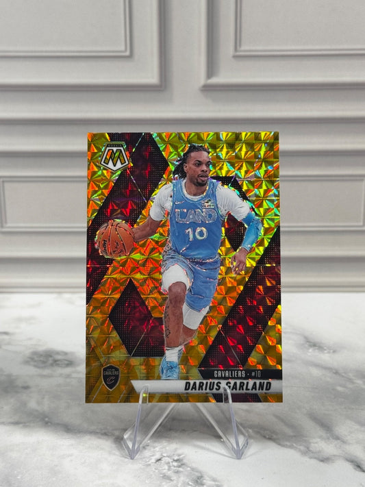 2024-25 Panini Mosaic - Darius Garland #189 Yellow Reactive Prizm