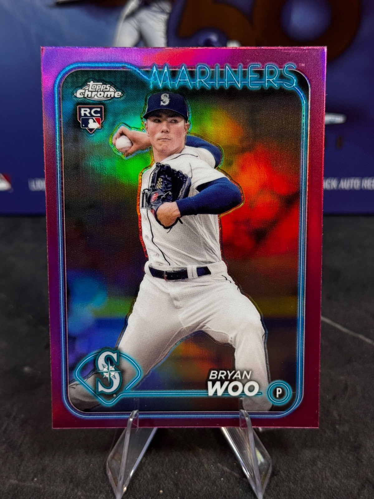 2024 Topps Chrome - Bryan Woo Rookie #172 Pink Refractor (RC)