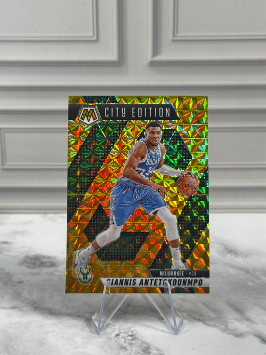 2024-25 Panini Mosaic - City Edition Giannis Antetokounmpo #282 Reactive Yellow