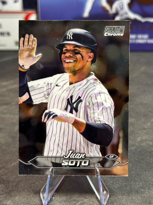 2024 Topps Stadium Club - Juan Soto #300 Chrome