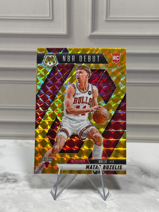 2024-25 Panini Mosaic - NBA Debut Matas Buzelis #257 Reactive Yellow Prizm (RC)