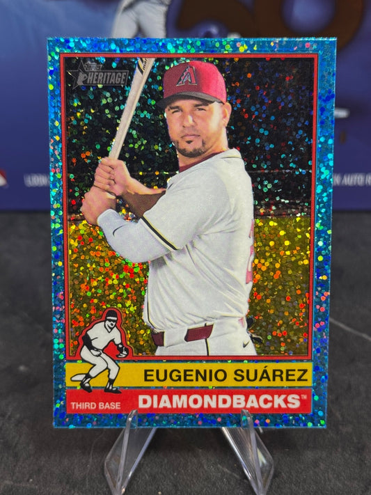 2025 Topps Heritage - Eugenio Suarez #223 Chrome Light Blue Sparkle Refractor