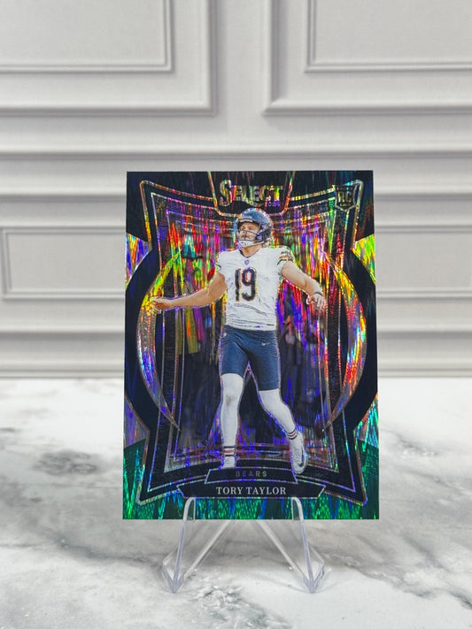 2024 Panini Select - Concourse Tory Taylor #1 Black & Green Shock Prizm (RC)