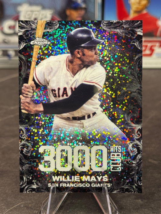 2016 Topps Chrome Update Card #3000C-7 Willie Mays 3,000 Hits Club Giants